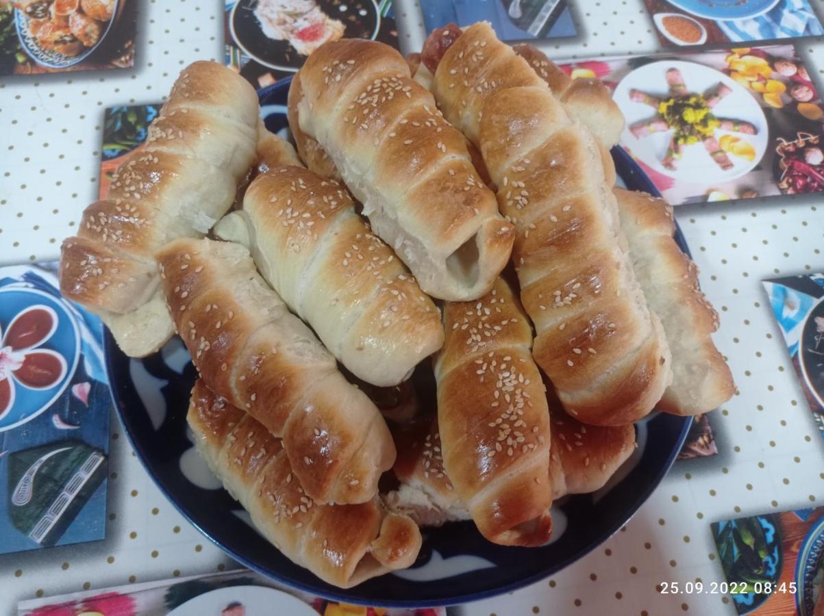 Zuhro Guest House 布哈拉 外观 照片