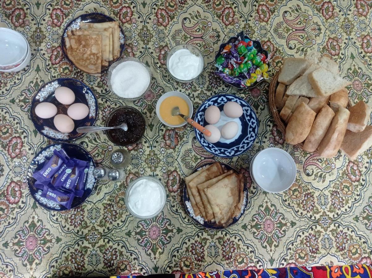 Zuhro Guest House 布哈拉 外观 照片